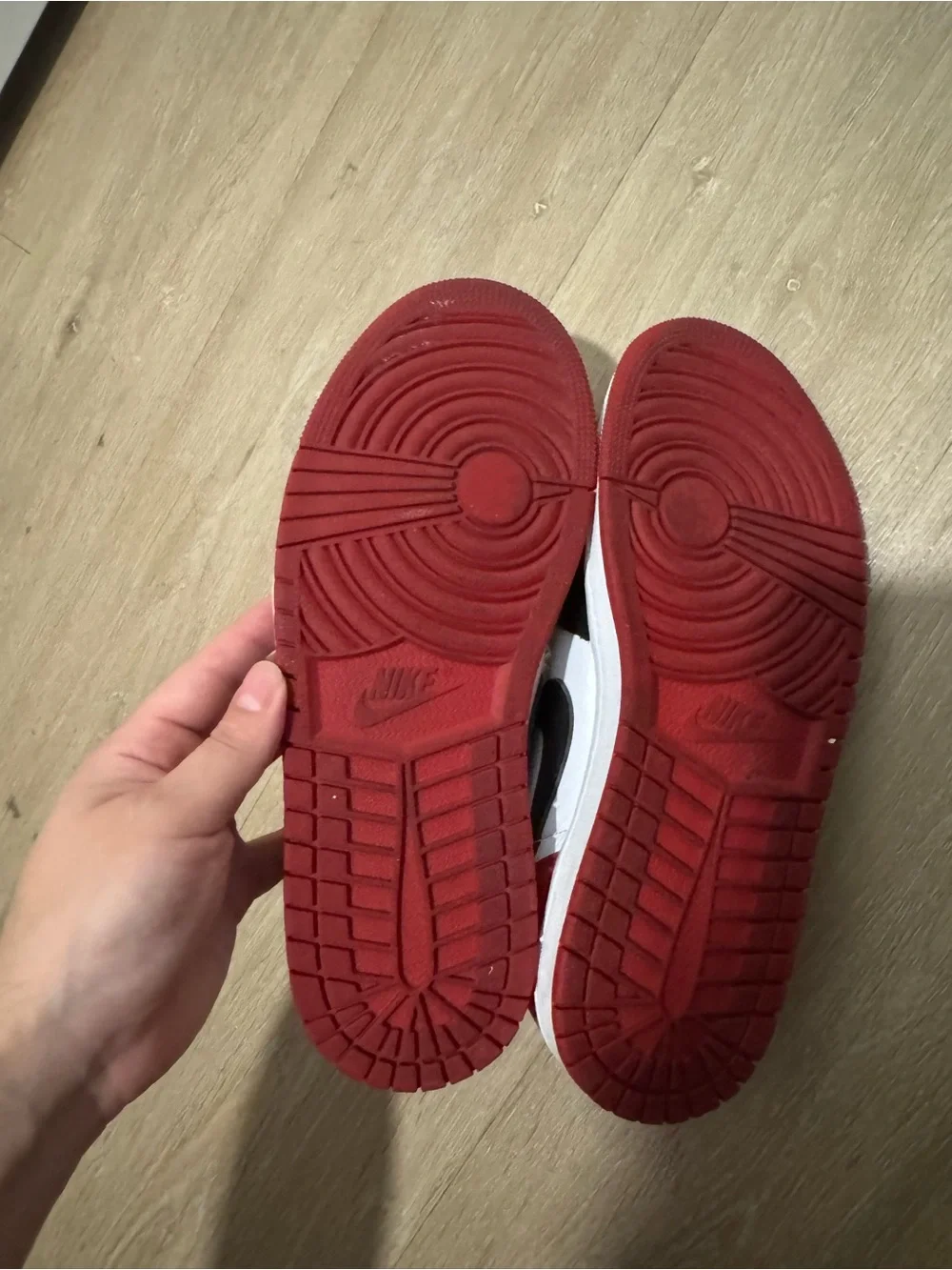 Nike low top